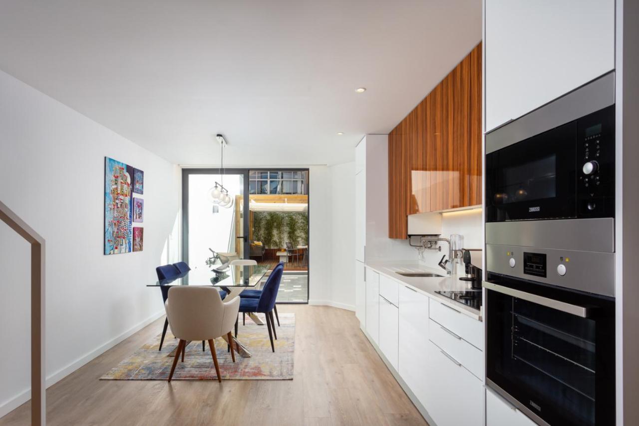 Stupendo- Two Rooms, Patio With Refreshing Pond-Center-Air Conditioning-Free Park Lisbon Exterior photo