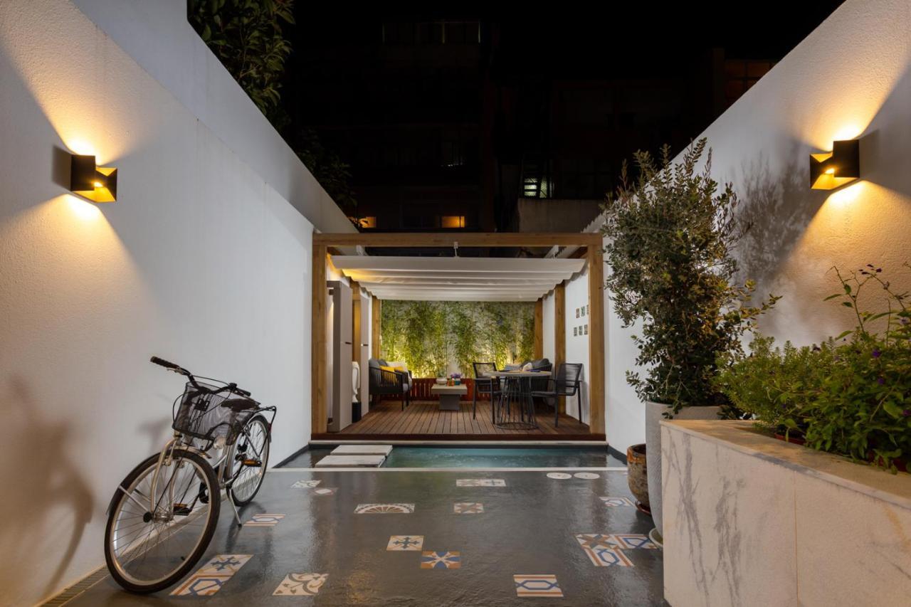 Stupendo- Two Rooms, Patio With Refreshing Pond-Center-Air Conditioning-Free Park Lisbon Exterior photo